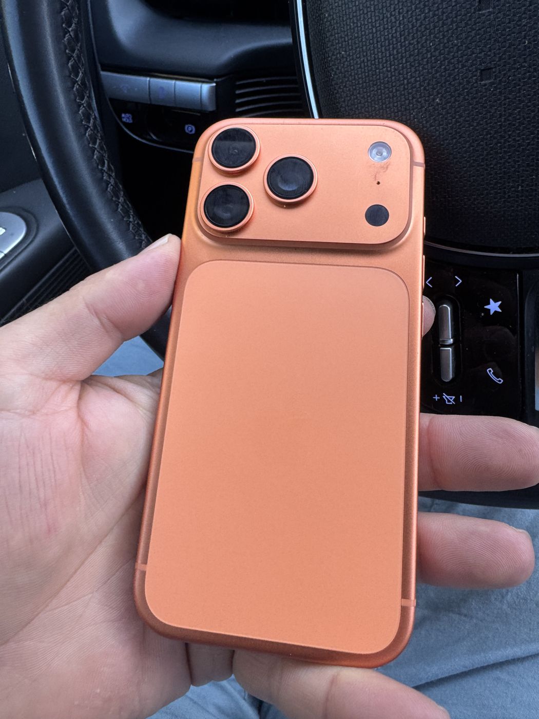 Sell iPhone 17 Pro Portland — Cosmic Orange iPhone 17 Pro we buy for cash